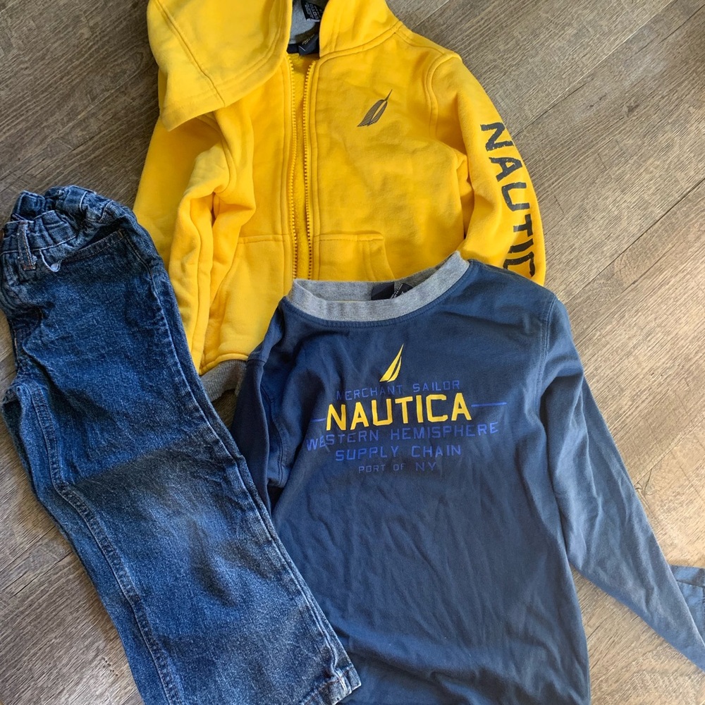 Sz 4t Nautica Outfit - on hold